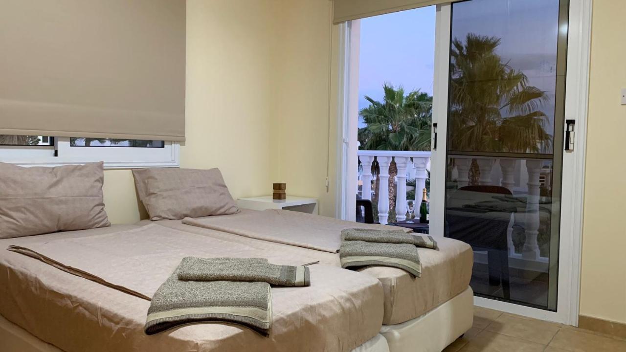 Moonlight Sea View Villa Aya Napa Dış mekan fotoğraf